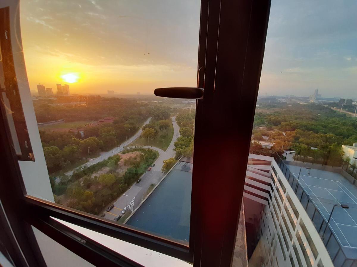 Mycozysoho With Excellent Swimming Pool View Διαμέρισμα Cyberjaya Εξωτερικό φωτογραφία